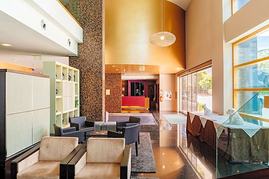 Axis Porto Business & Spa Hotel