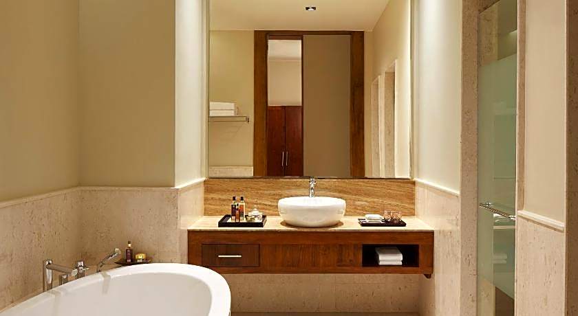 Sentido Heritance Negombo