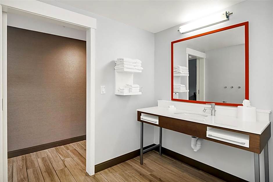 Hampton Inn By Hilton And Suites Logan, Ut