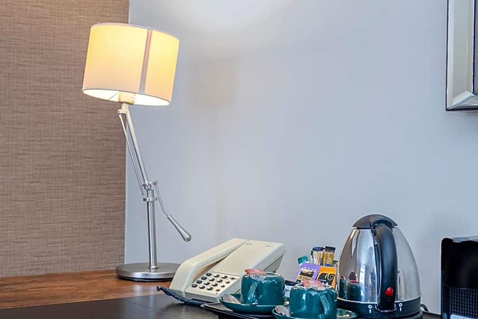 Winchester Wessex Hotel by Sunday