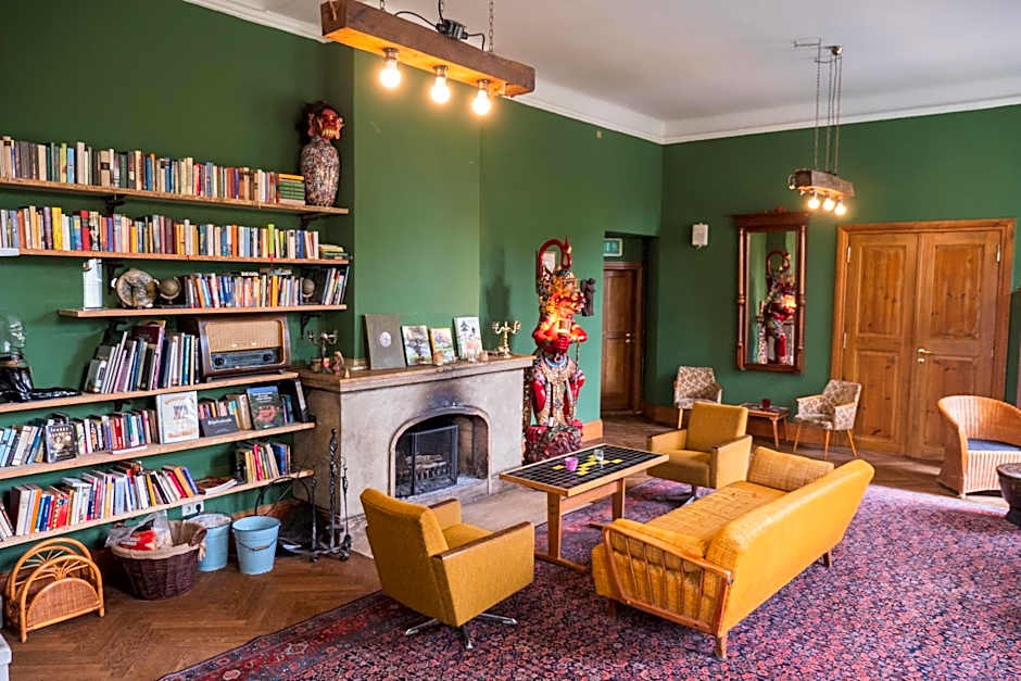 COCONAT-a workation retreat & Coworking