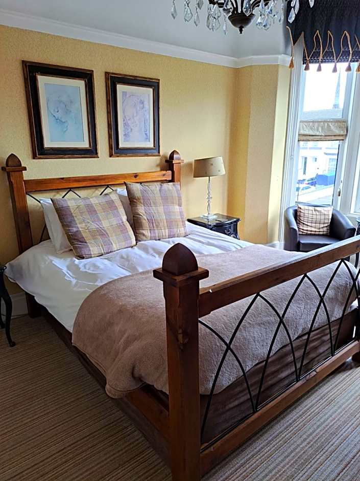 The Ambassador Townhouse