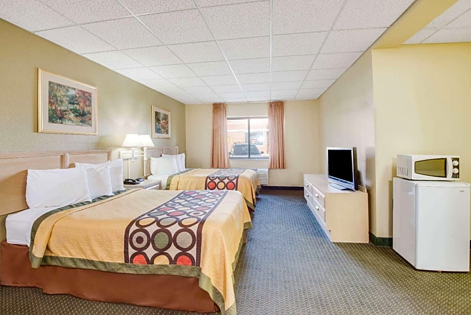Super 8 by Wyndham Port Clinton
