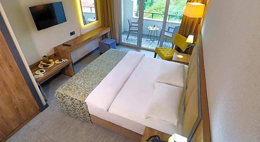 Yildiz Life Hotel