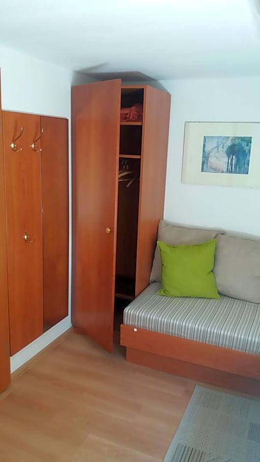 Altes Wirtshaus Fördergersdorf Bed & Breakfast