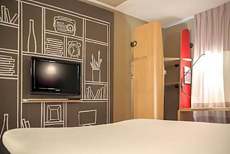 Standard Double Room - Non-Smoking