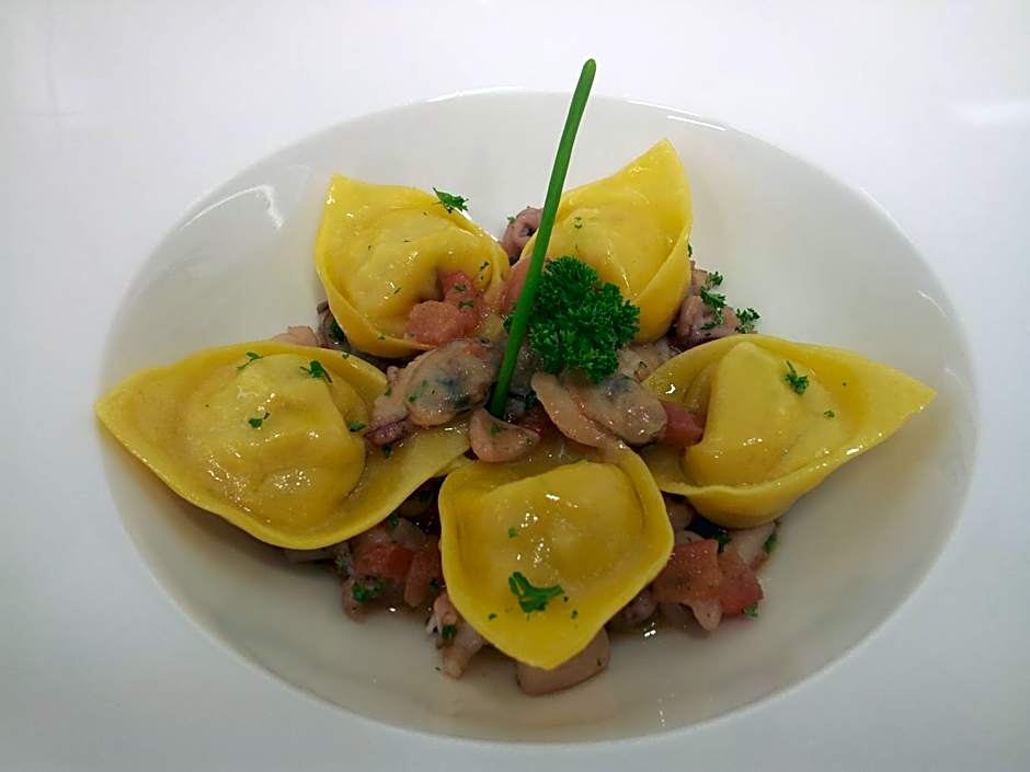 Design & Suite Hotel Ciarnadoi