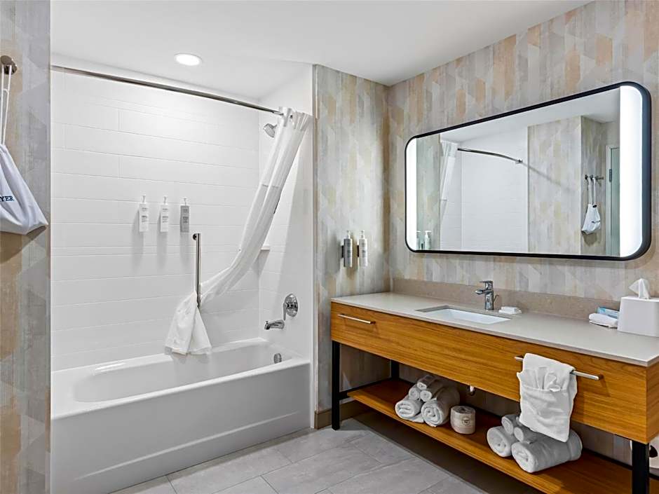 Hampton Inn St Ignace Lakefront Mackinac