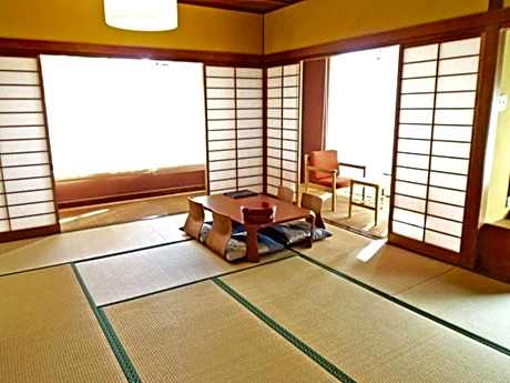 Premium Japanese-Style Room