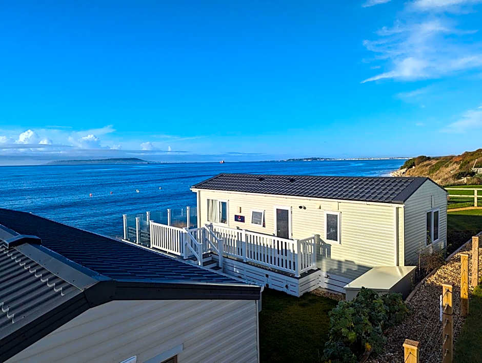 Regal Beachside pitch 22 Creek Caravan Park, dog friendly