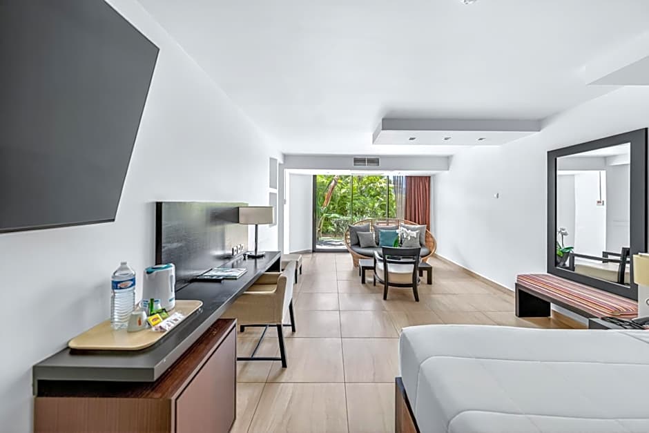 Hommage Hotel & Residences
