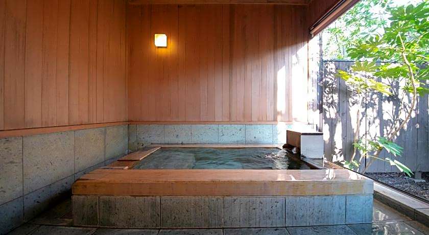 Yufuin-Bettei Itsuki Ryokan