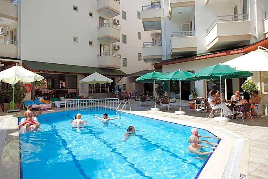 Remi Hotel