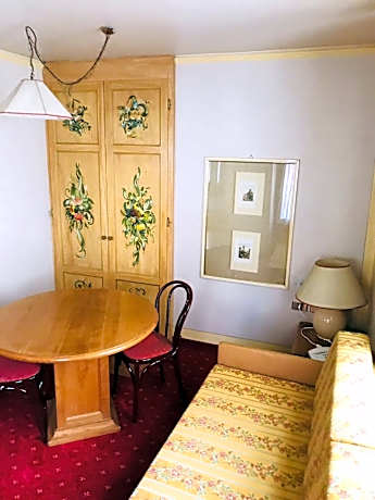 Comfort Room with Chair-bed