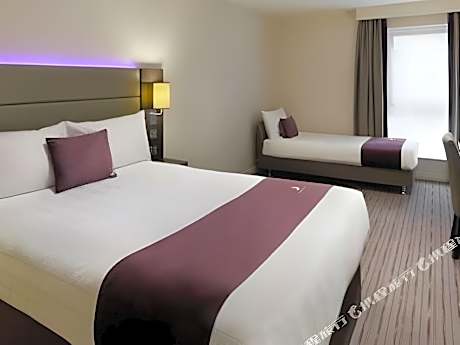 Premier Inn Worcester City Centre