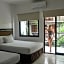 Siesta Fiesta Hotel - 5th Avenue- Adults Only