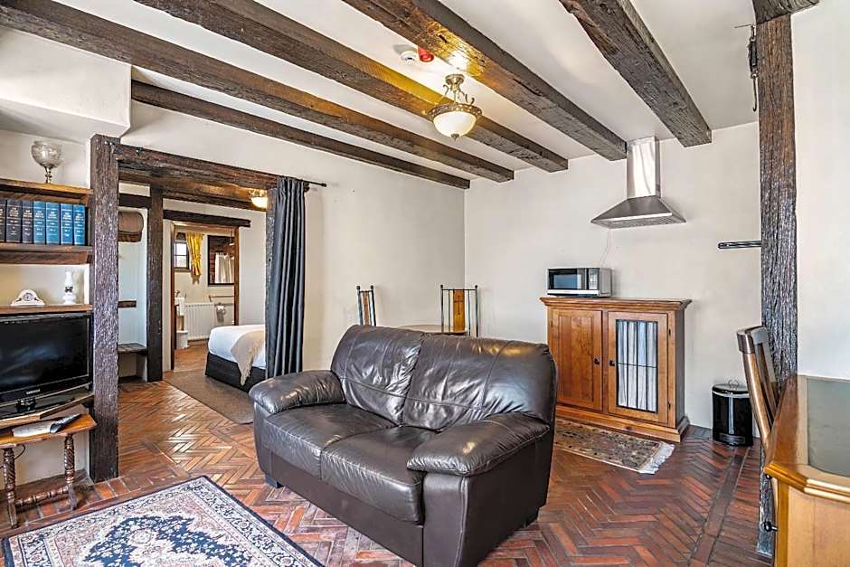 The Honest Lawyer, an Ascend Collection Hotel