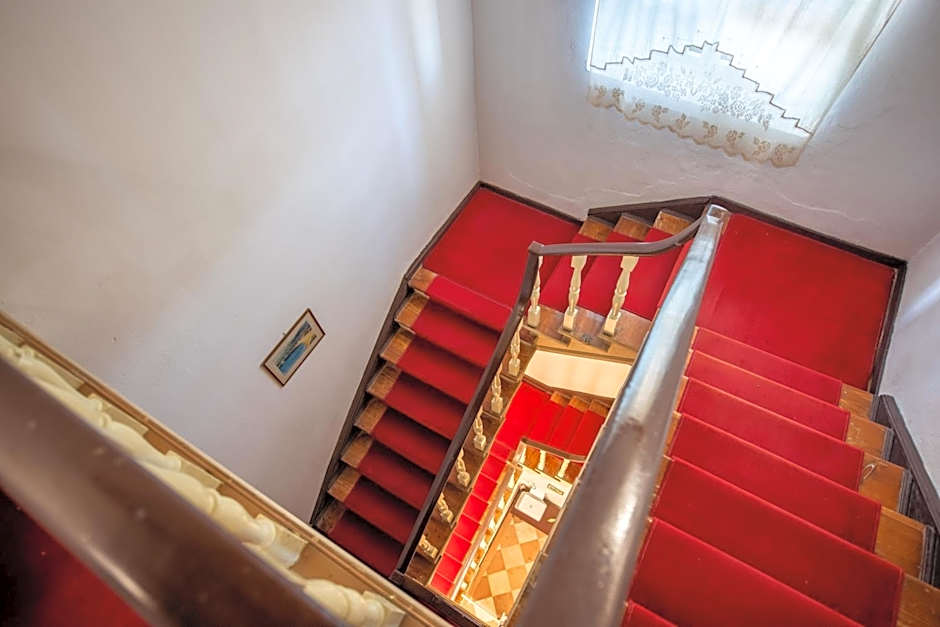 Archontiko Petrettini Boutique Hotel