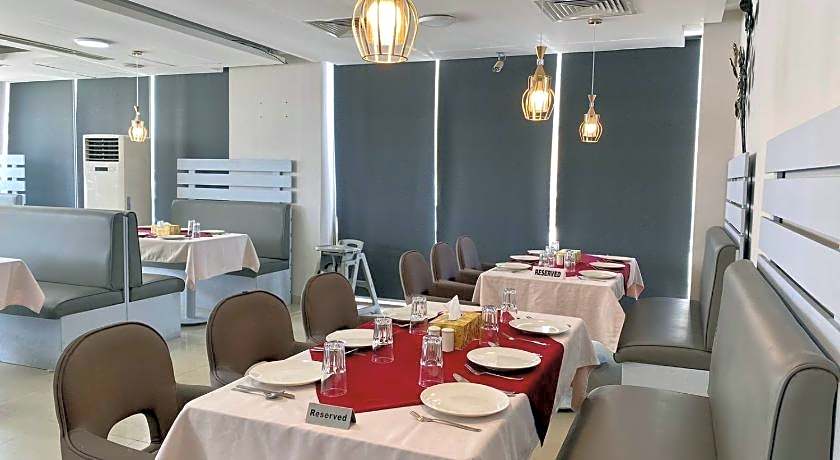 Savoy Grand Hotel Apartments