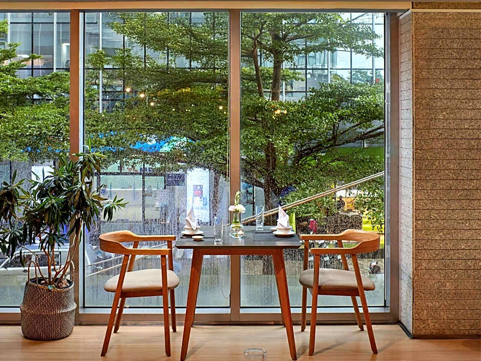 Novotel Living Saigon South