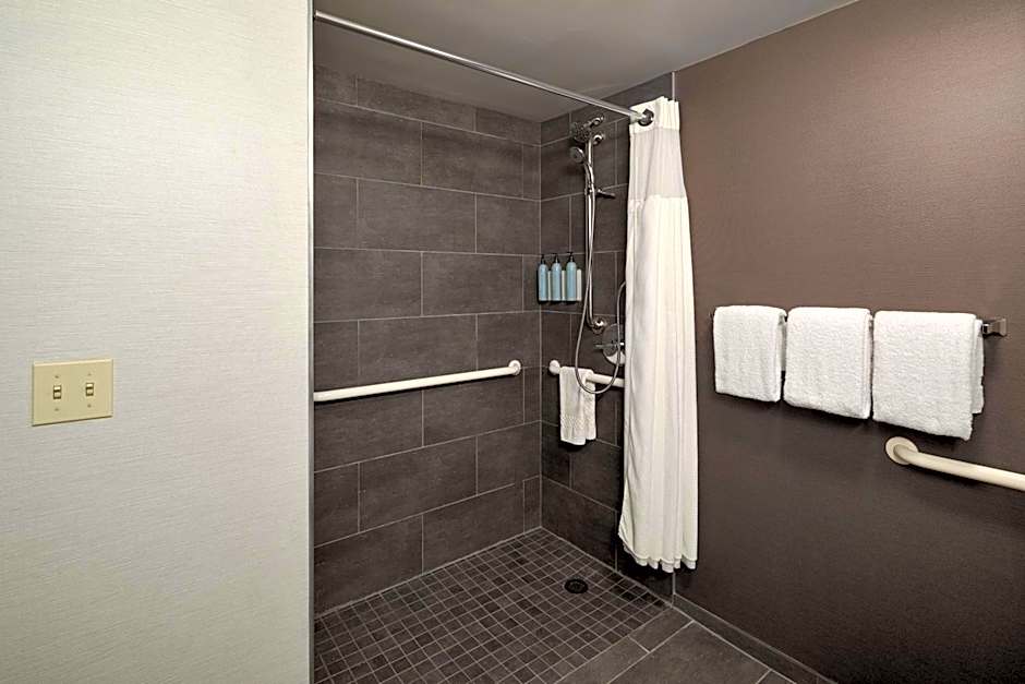 Courtyard by Marriott Dayton South