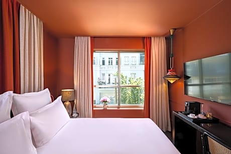 Casa Suzanna Tel-Aviv קאסה סוזנה נחלת בנימין