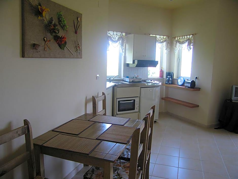 New Kydonia Suites & Studios 