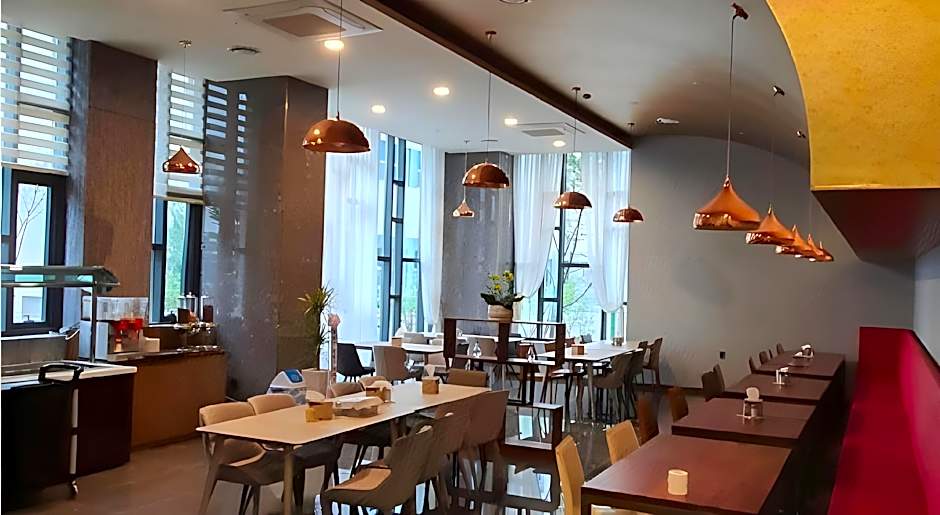 Gimpo Stavia Hotel
