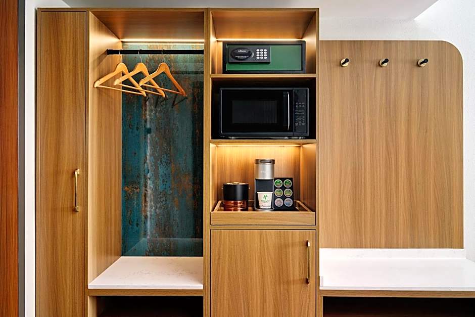 Holiday Inn Savannah S - I-95 Gateway Hotel By IHG