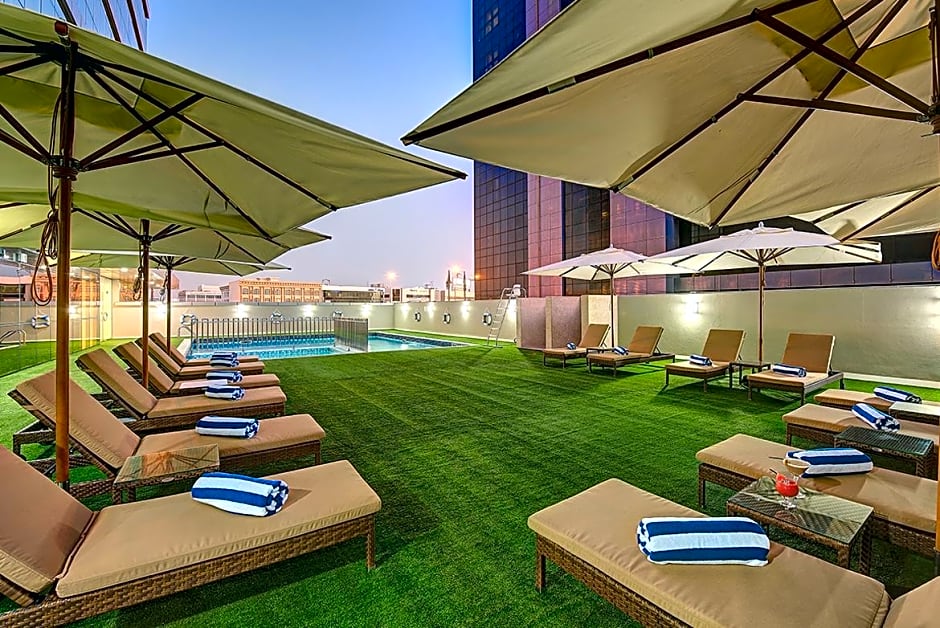 Royal Continental Hotel - Dubai Airport