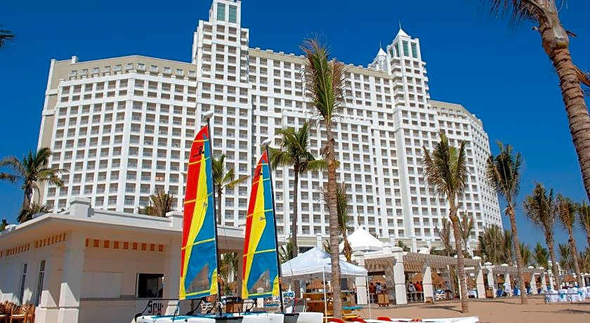 Riu Emerald Bay - All Inclusive