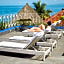 Hotel Luxury Patio Azul