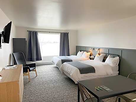 Studio with Lake View