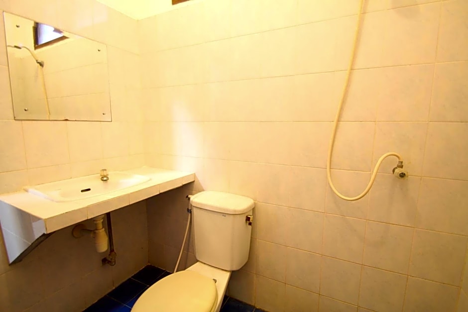 Kuta Dormitory at Simpang inn