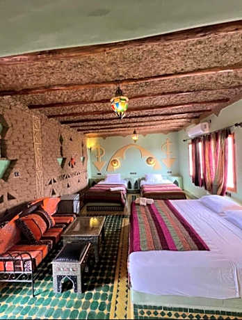 Triple Room with Bathroom