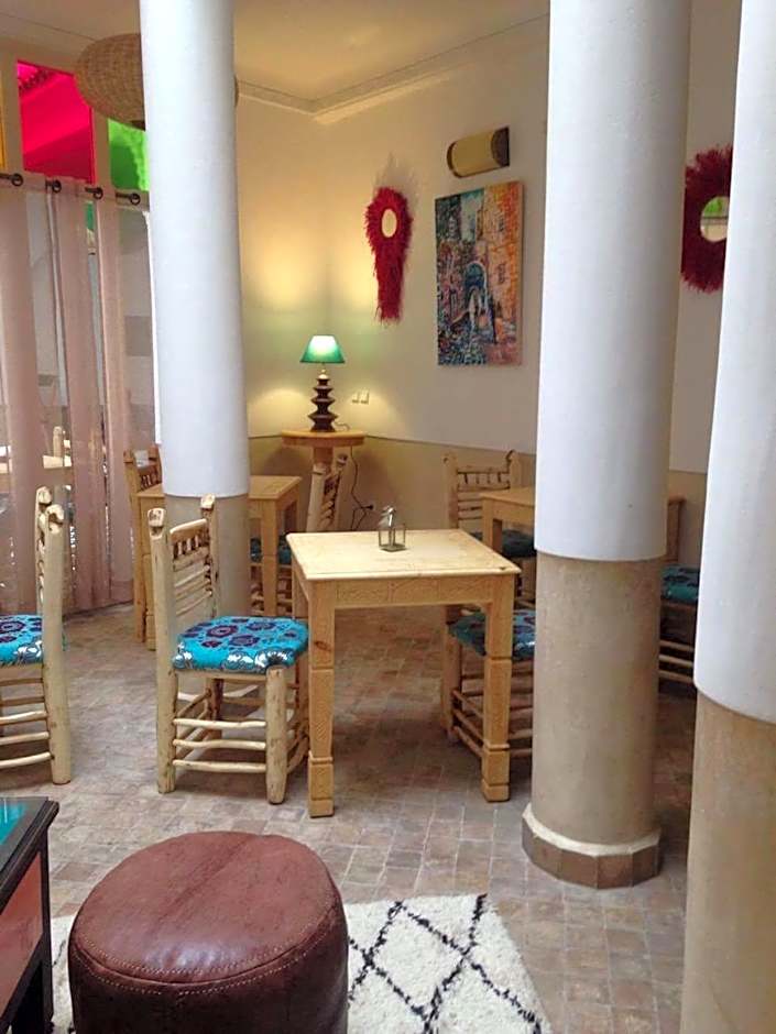 Jennat El Mossafir-Riad privé avec services