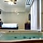 Royal Hotel