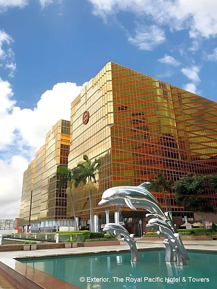 The Royal Pacific Hotel And Towers