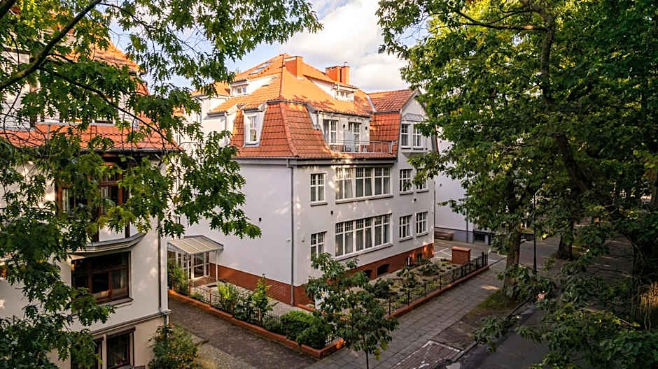 Helios Aparthotel