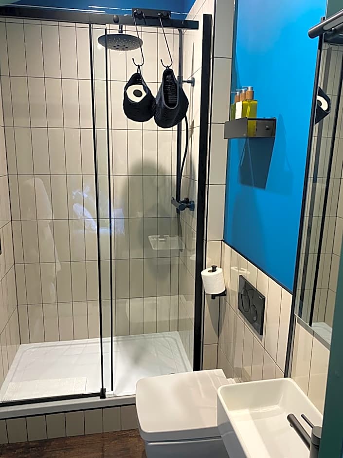 Masonic Arms Gatehouse