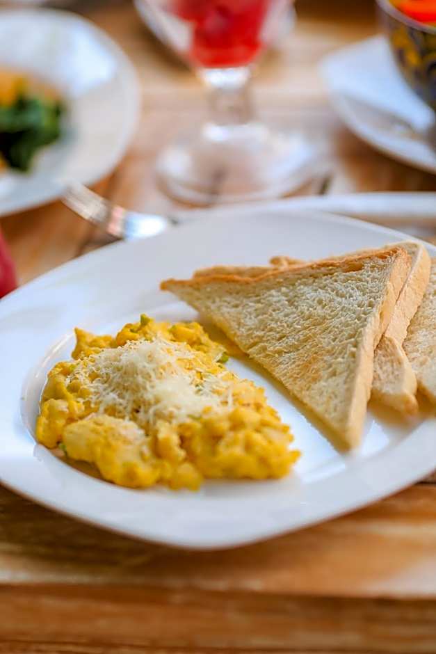 The 5 Brothers Hotel