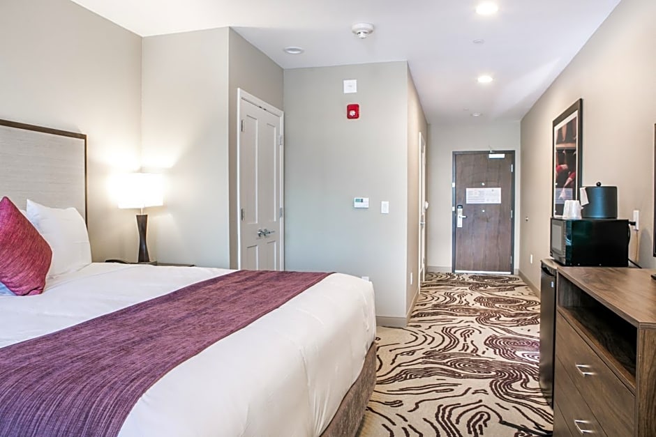 Hotel Siri Downtown - Paso Robles