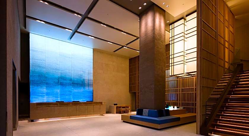 JR Kyushu Hotel Blossom Naha