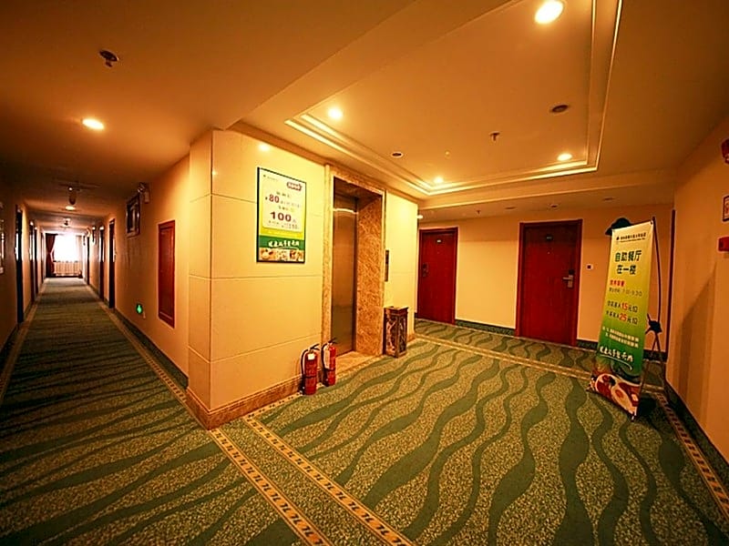 GreenTree Inn Liaoning Dalian Railway Station South Shengli Square Express Hotel