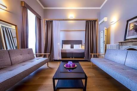 Suite with River View