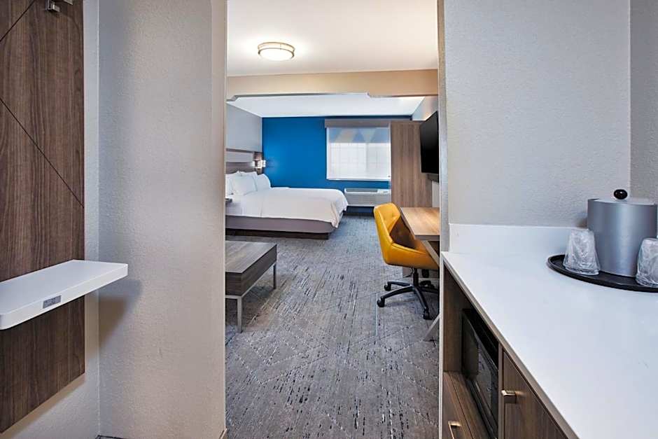 Holiday Inn Express Hotel & Suites Wauseon By IHG