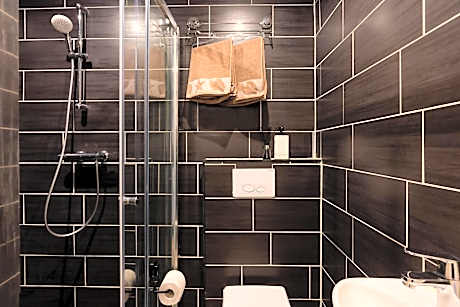 Bed in 6-Bed Dormitory Room