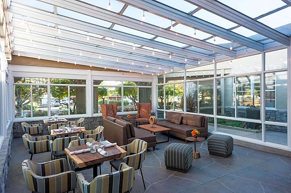 Hotel Indigo Napa Valley By IHG