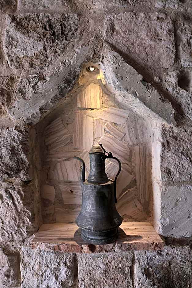 Stone Owl Otel & Restaurant