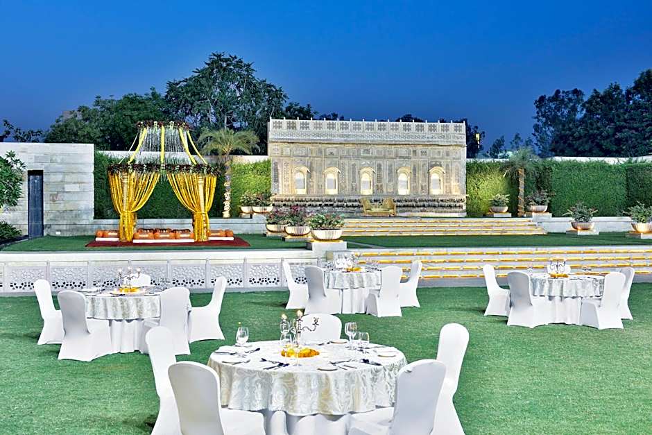 Courtyard by Marriott Agra